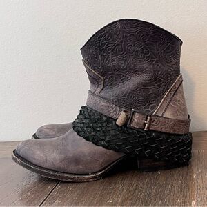 Freebird Mezcal Distressed Leather Boots Booties Women size 6